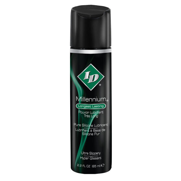 Close-up do ID MILLENIUM Lubrificante Silicone Longa Duração 65ml, destacando sua embalagem e textura.