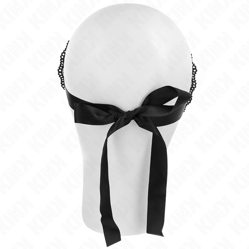 Close-up da Bandagem de Renda KINK Modelo 1, destacando a textura da renda preta e o seu design elegante para BDSM.