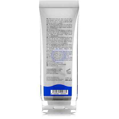 Close-up do lubrificante AQUA QUALITY à base de água 200 ML, mostrando a embalagem transparente e a textura suave do produto.