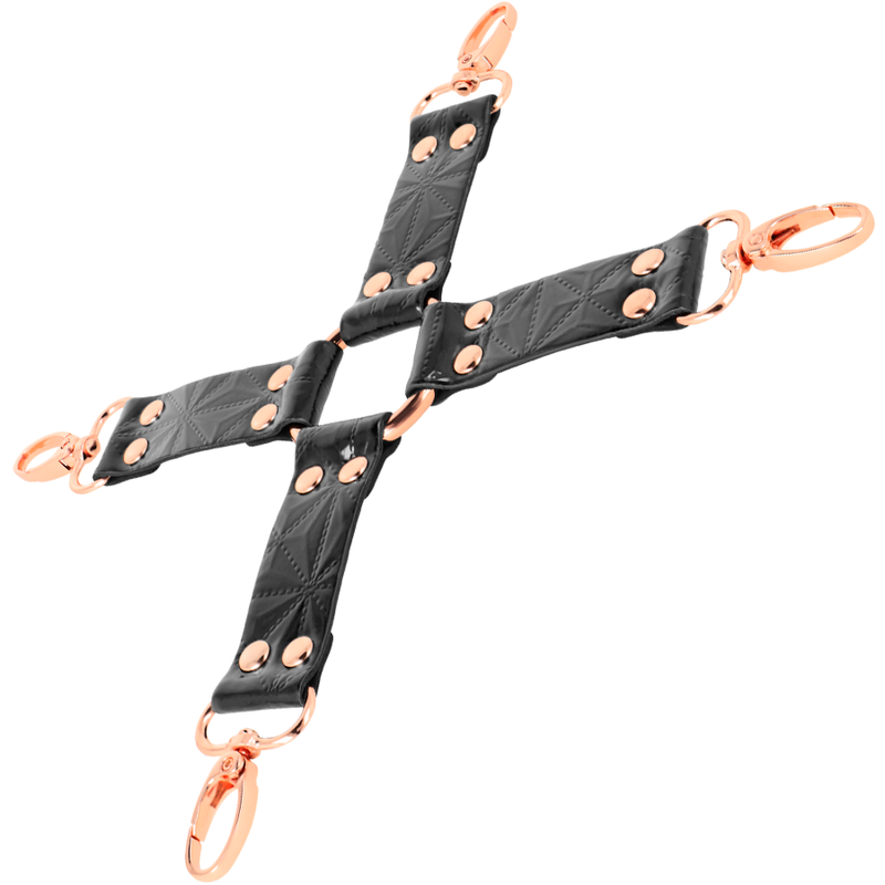 Close-up do Hog Tie Black Edition da BEGME em couro vegano e neoprene, destacando a qualidade e design para jogos de restrição.