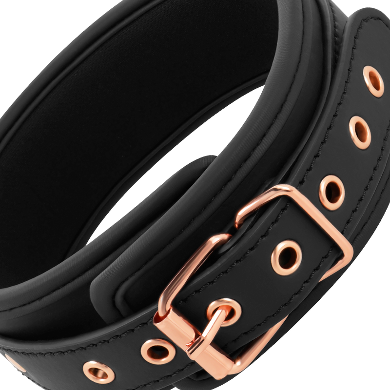Colar COQUETTE CHIC DESIRE FANTASY de couro vegano com ala e forro de neoprene para jogos BDSM