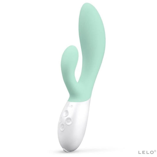 Close-up do LELO INA 3 Vibrador Coelho Verde Algas Marinhas, mostrando seu design ergonómico e silicone suave.