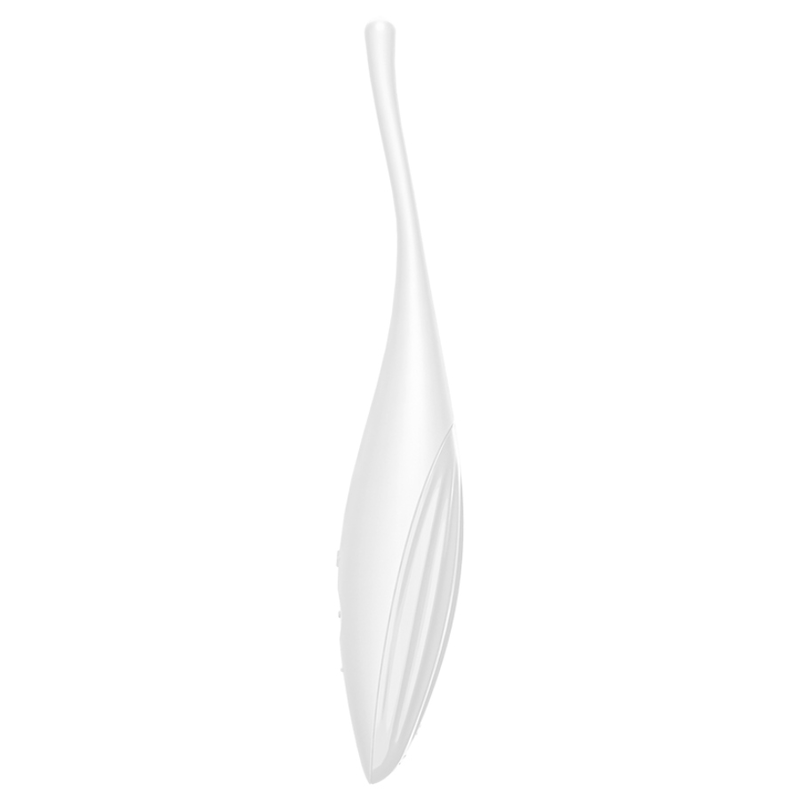 Close-up of the Satisfyer Vibrador Twirling Joy Clit Tip Branco, highlighting its silicone texture and ergonomic design.