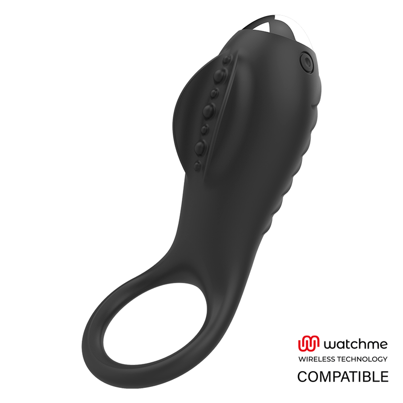 Close-up do anel peniano vibratório BRILLY GLAM Alan com estimulador clitoriano e tecnologia Watchme Wireless