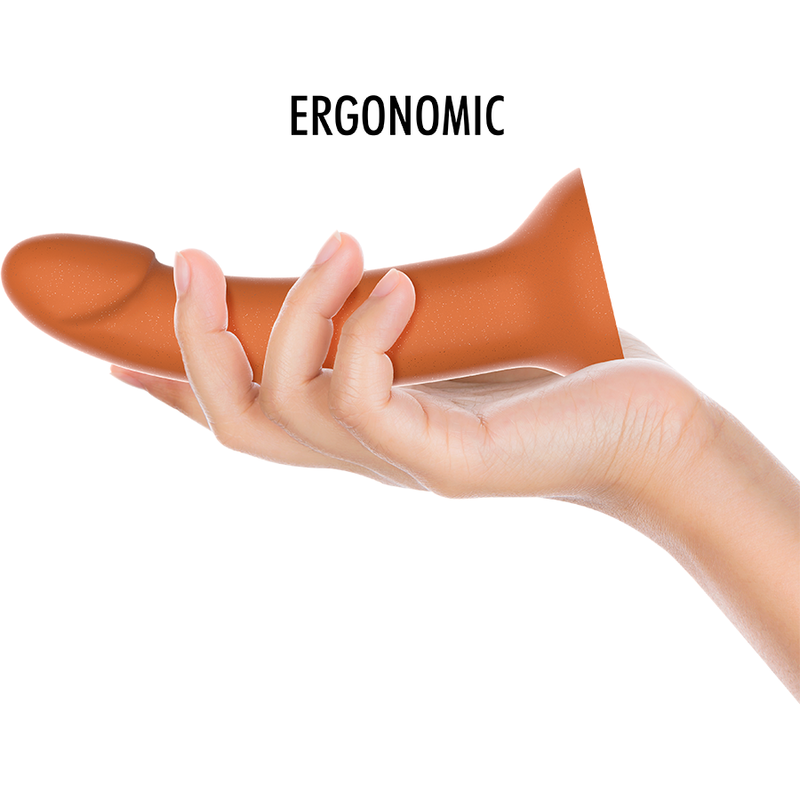 Close-up of the MYTHOLOGY Dildo Rune Royal M, showcasing its golden color, silicone texture, and ergonomic design with a suction base.