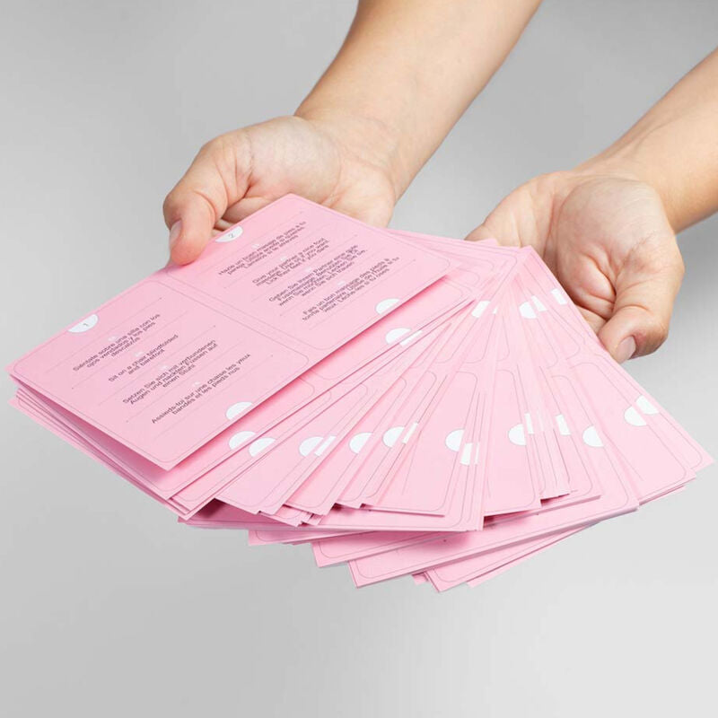 Jogo de Cartas Pull & Play da Secretplay para casais, com 100 testes interativos para estimular a paixão.