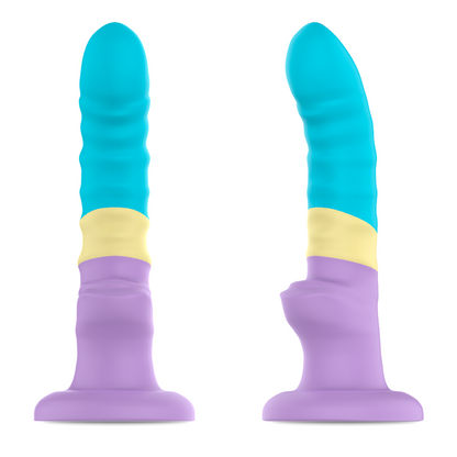 MYTHOLOGY Dildo Colby Pastel M, flexível e com base de sucção para diversas posições.