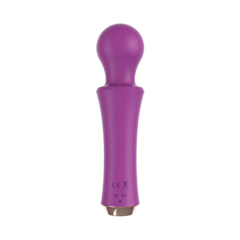 Close-up da XOCOON Varinha Pessoal Fúcsia Recarregável, destacando sua cabeça flexível e design ergonômico.