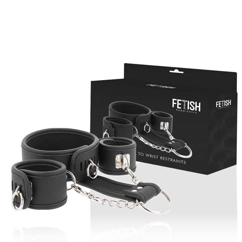 Detalhe do conjunto de coleira e algemas FETISH SUBMISSIVE em couro vegano com forro de neoprene para bondage.