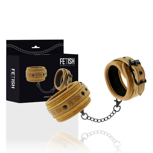 Close-up das algemas de tornozelo FETISH SUBMISSIVE em couro vegano com forro de neoprene.