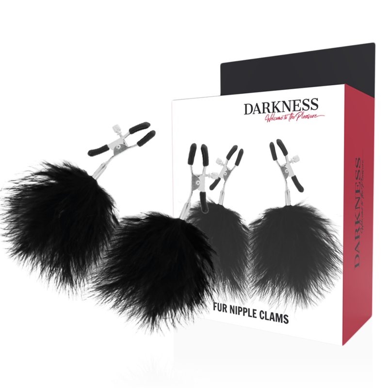 Close-up dos Grampos de Bico Darkness Pom-Pom Ajustáveis com detalhe dos pompons