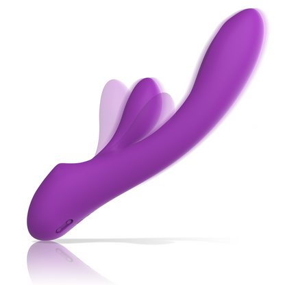 Close-up do Vibrador Coelho Intense Luigi de Silicone Líquido Roxo, mostrando seu design ergonômico e estimulador clitoriano.