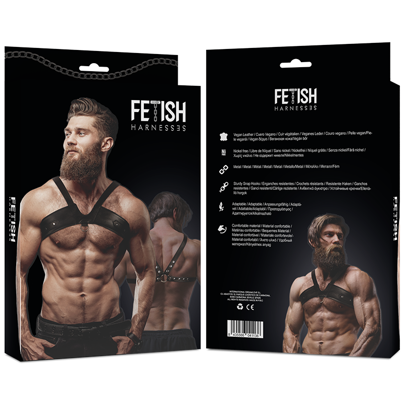 Arnês de peito masculino em couro ecológico FETISH SUBMISSIVE ATTITUDE, realçando o tronco e ombros.