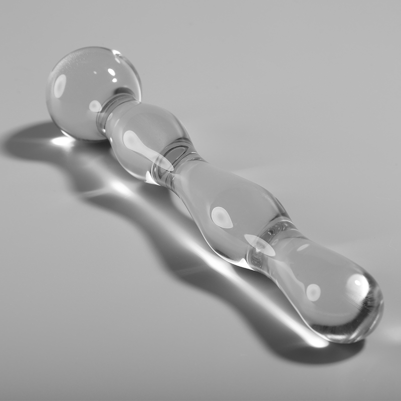 Dildo Modelo 13 de Vidro Borosilicato Transparente 18 cm x 3.5 cm