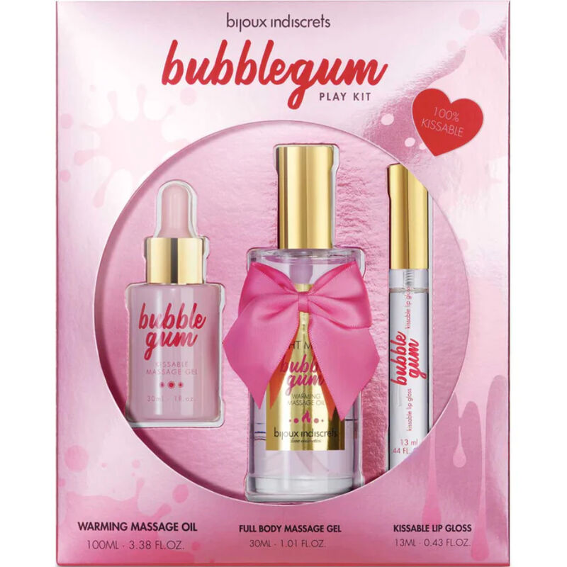 Close-up do Kit Bubblegum Play BIJOUX - INDISCRETS, mostrando o óleo aquecedor, gel de massagem e lip gloss sabor chiclete.