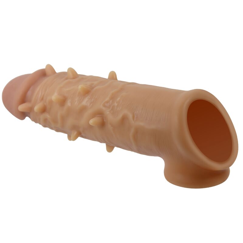 Close-up da capa de pénis PRETTY LOVE Extensioning Osborn, mostrando a textura de silicone realista e nós estimulantes.