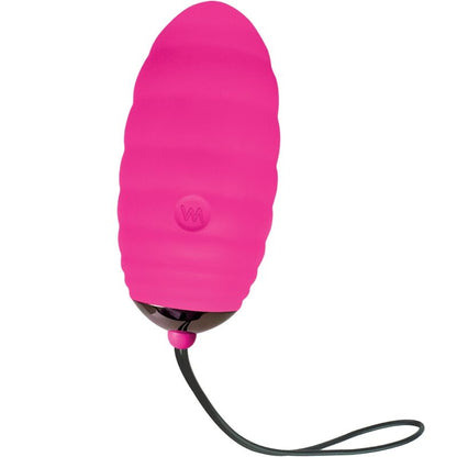 Close-up do ovo vibratório ADRIEN LASTIC Ocean Breeze 2.0 rosa com controle remoto.