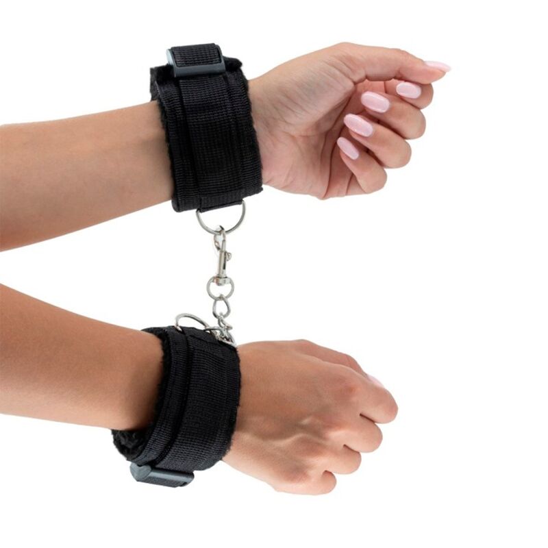 Kit BDSM ALIVE Fúria Preto 10 Peças para exploração consensual