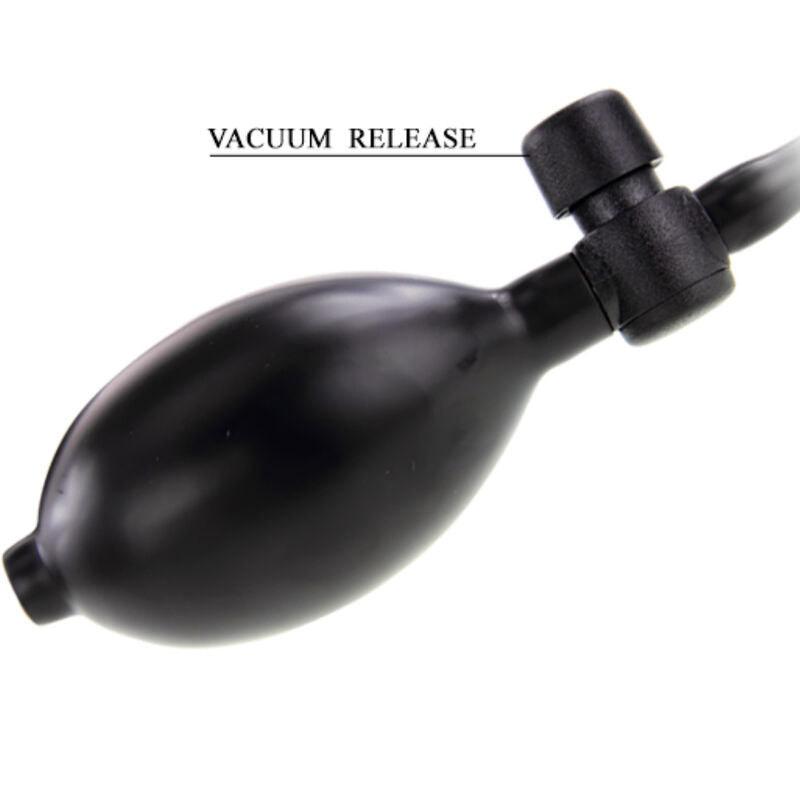 Close-up of the BAILE Dildo Realista Inflável com Ventosa 15cm, highlighting its realistic texture and inflatable feature.