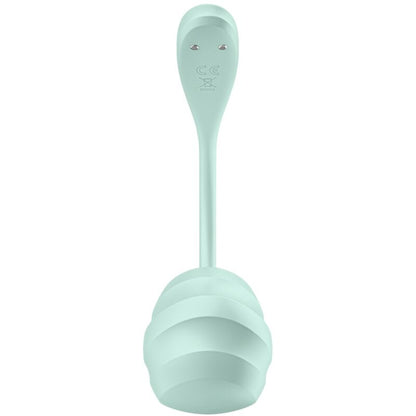 Close-up of the SATISFYER Estimulador G-Spot Smooth Petal Verde App Control, highlighting its flexible design and texture.