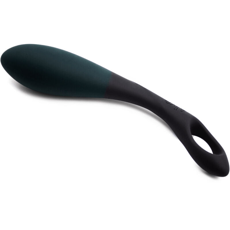 Close-up do ALIVE Estimulador Anal Black Heart, mostrando seu design ergonômico e material de silicone aveludado.