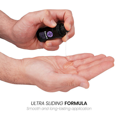 Close-up of the BRUMA Creme Adstringente Ultra Deslizante 15 ML, highlighting its compact design.