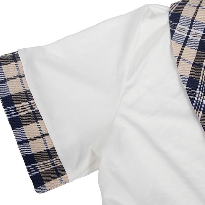 Imagem da Fantasia Colegial Sexy SUBBLIME com top crop branco e saia xadrez, destacando os detalhes do tecido e o corte sensual.