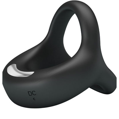 Close-up of the PRETTY LOVE Elliott Anel Vibratório para Pénis e Bolas Preto, showing its texture and features.