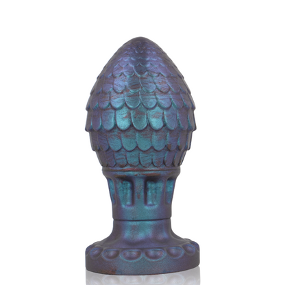 Close-up of the EPIC CYBERSILICOCK Vrakos Plug Anal Silicone Ovo de Dragão M, showing its ergonomic design and unique texture.