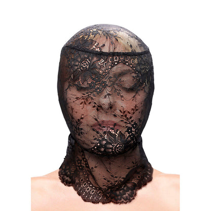 Capuz de Renda Preto