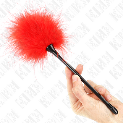 KINK Penas de Cócegas Vermelhas 27cm, ideais para exploração sensorial BDSM.