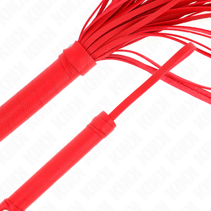 Chicote PVC Macio Vermelho KINK 70 CM com detalhes da textura e punho.