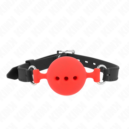 Mordaça completa de silicone KINK vermelha com bola de 5 cm, mostrando os detalhes ajustáveis e a textura.