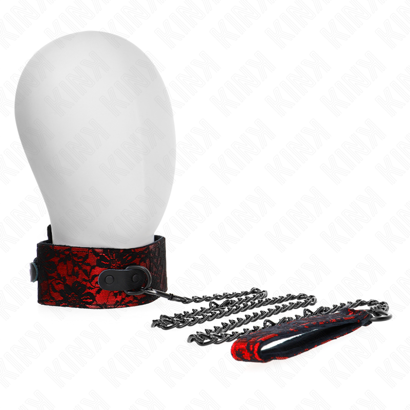 Detalhe do Colar de Renda KINK com Cinto de Couro Real, ajustável e elegante para BDSM.