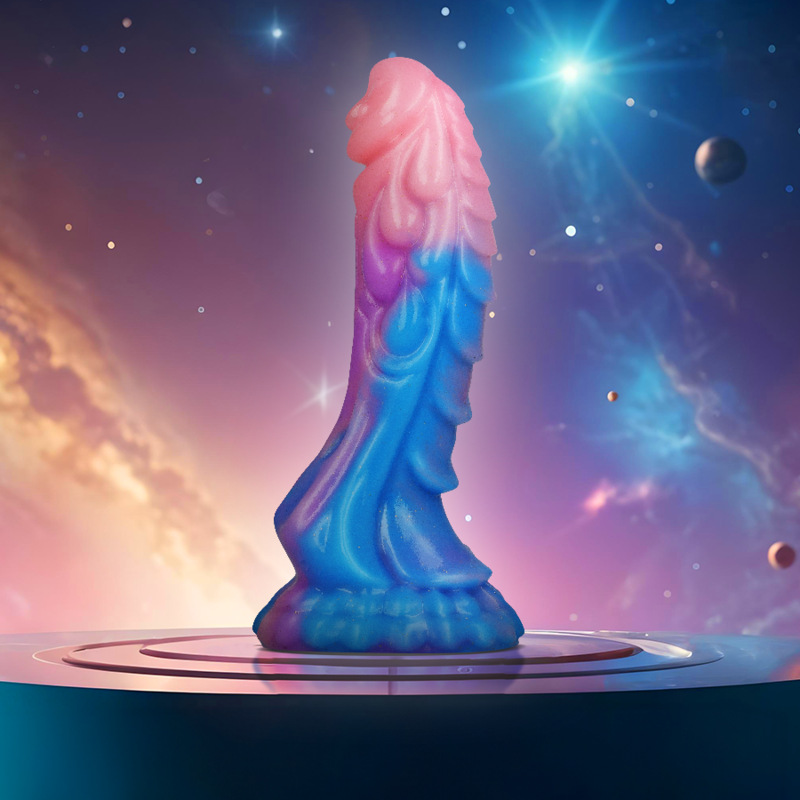 Dildo EPIC Ashtar com design humanoide extraterrestre, feito de silicone líquido.