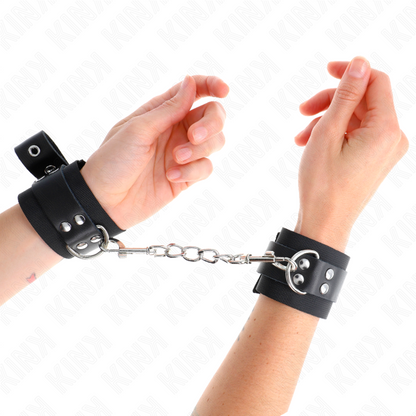 KINK Punhos de Nylon Preto com Cinto de Couro Ajustável 19-29 CM X 5,1 CM para controlo BDSM.