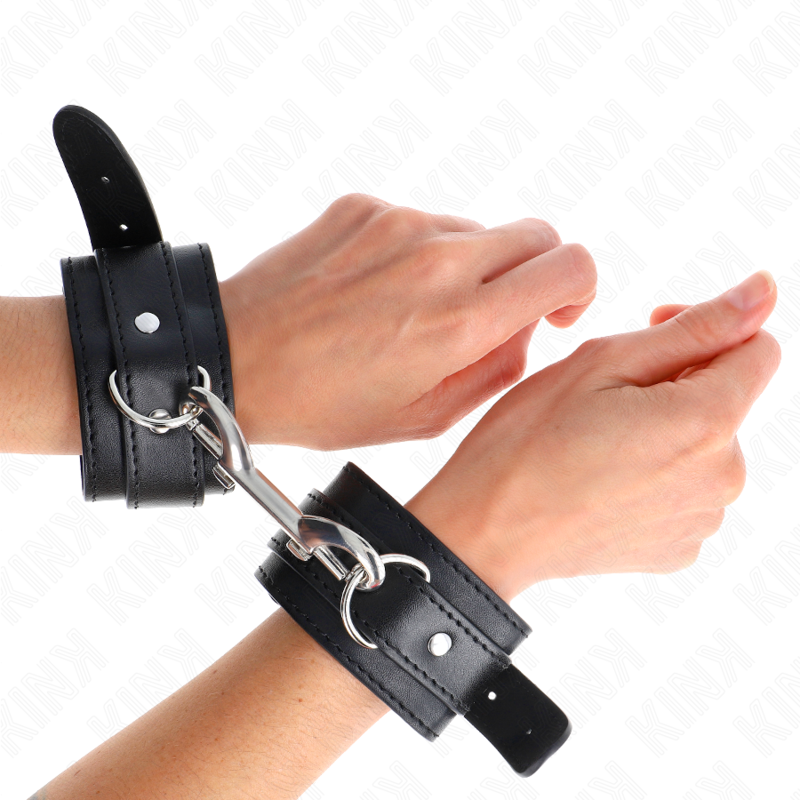 Retenções de Pulso KINK Linha Rebites Únicos Pretas Ajustáveis de 17-28cm x 5cm para BDSM.
