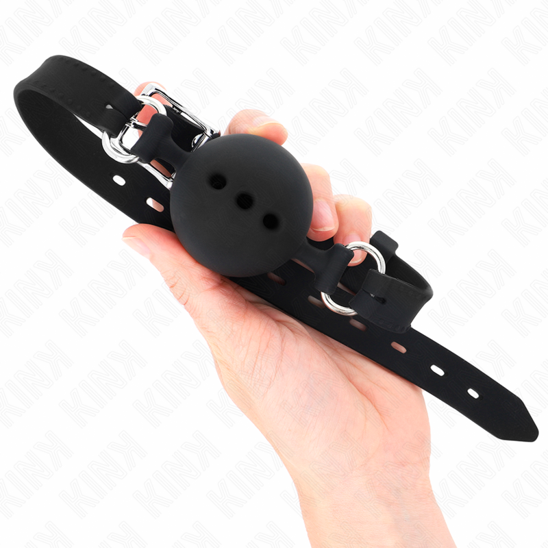 Detalhe da Mordaça Completa de Silicone KINK com Bola de 4,5cm Ajustável, na cor preta.