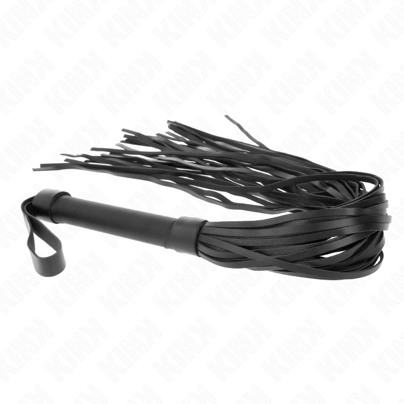 Close-up do Chicote KINK Imitação de Pele de Ovelha 60 cm, destacando sua textura suave e design elegante para jogos BDSM.