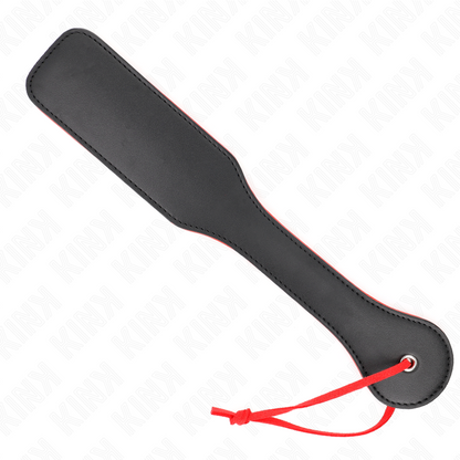 Imagem da KINK Paleta Duas Faces Vermelha e Preta, detalhando a sua textura e design ergonómico.