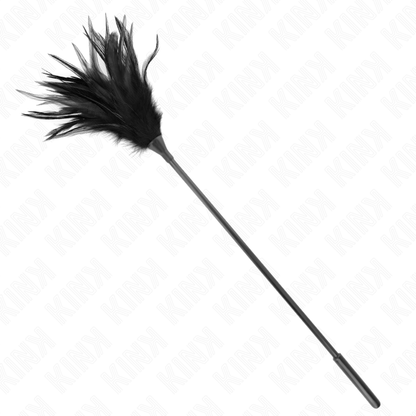 KINK Espanador de Penas Múltiplas Preto 45 CM para jogos sensuais e teasing.