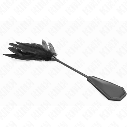 PENAS DE CÓCEGAS COM BABADO 48 CM