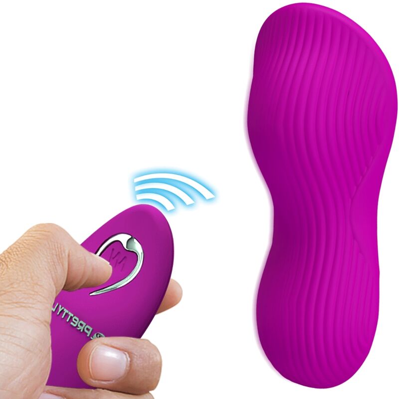 Close-up do Estimulador Clitoriano Lay-On PRETTY LOVE com Controle Remoto Rosa, destacando seu design discreto e material de silicone.