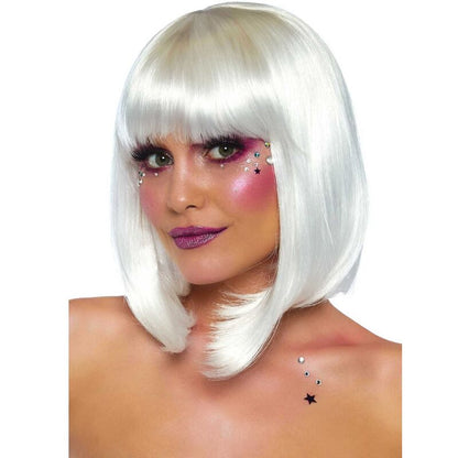 LEG AVENUE Peruca Bob Cut Branca Fosforescente que Brilha no Escuro, destacando o corte moderno e o efeito luminoso.
