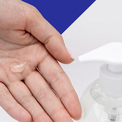 Frasco de Lubrificante Íntimo AQUA QUALITY à Base de Água de 1000 ML, mostrando a embalagem transparente e o líquido sedoso.