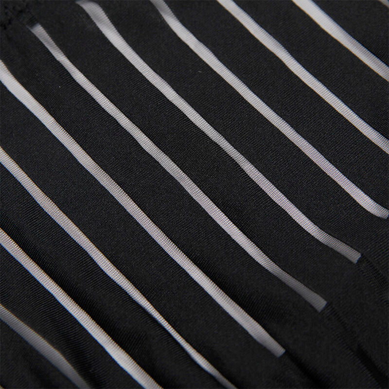 SUBBLIME Body com Cinta-Liga Preto L/XL em detalhe, mostrando o tecido e design sensual.