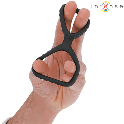 INTENSE Dewey Anel de Pénis Duplo de Silicone Preto Modelo 2, detalhe do material flexível e design ergonómico.
