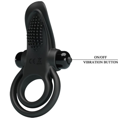 Close-up do PRETTY LOVE Anel Vibratório Duplo com Estimulador de Clítoris 10 Funções Preto, mostrando seu design ergonómico e material de silicone suave.