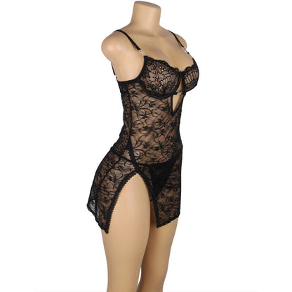 Babydoll de Renda SUBBLIME preto com alças ajustáveis, destacando a delicadeza da renda.