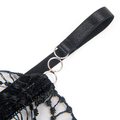 Body transparente com renda preta oca S/M da SUBBLIME, destacando o design sensual e elegante.